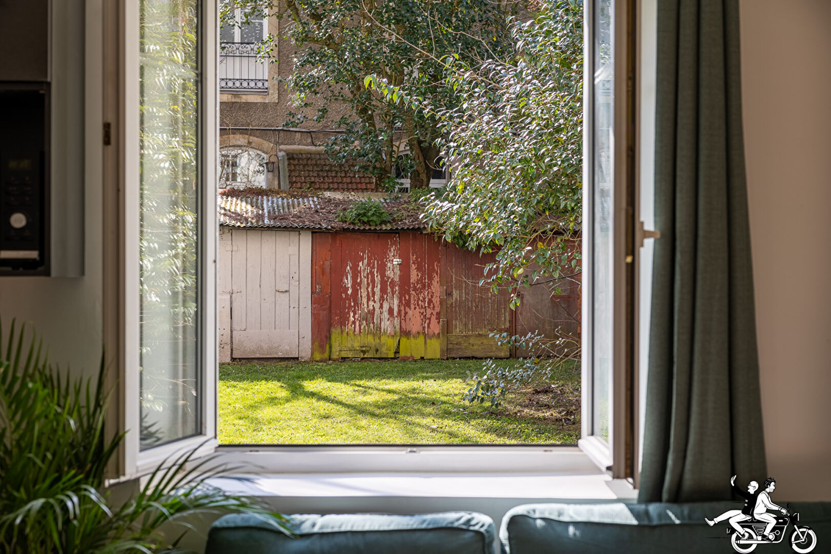 T3 - COUP DE COEUR JARDIN DES PLANTES - ENTI\u00c8REMENT R\u00c9NOV\u00c9 - VUE JARDIN - CAVE & CAVEAU 6\/10
