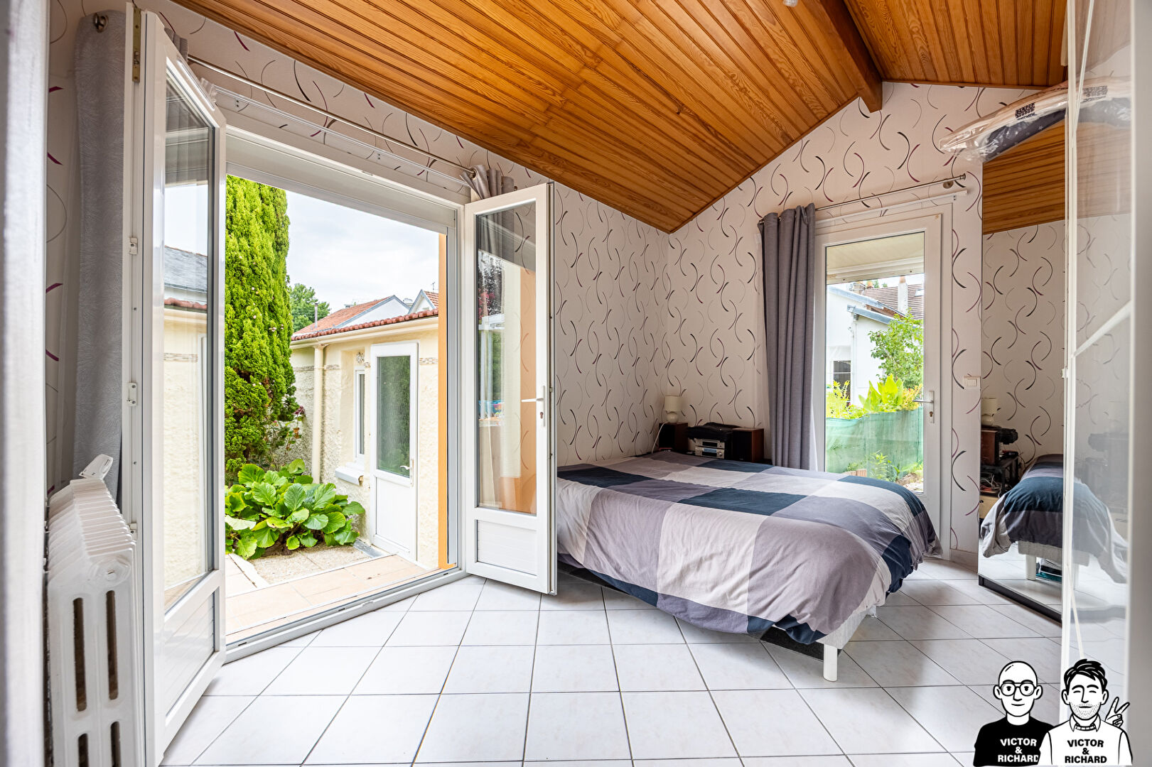 MAISON - JARDIN - 2 CHAMBRES - POTENTIEL D'\u00c9VOLUTION - CARPORT - D\u00c9PENDANCES 11\/18